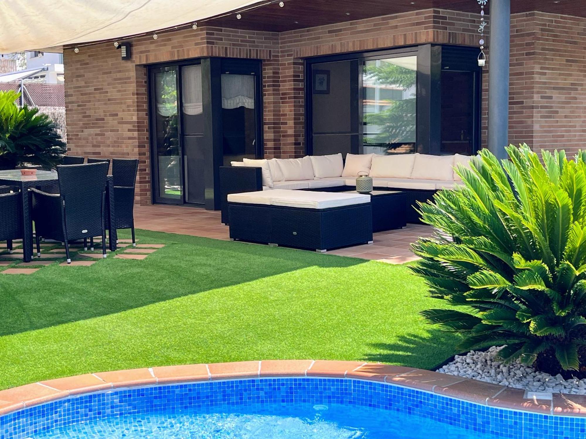 Washingtonia Villa Near Sitges Каньельес Экстерьер фото