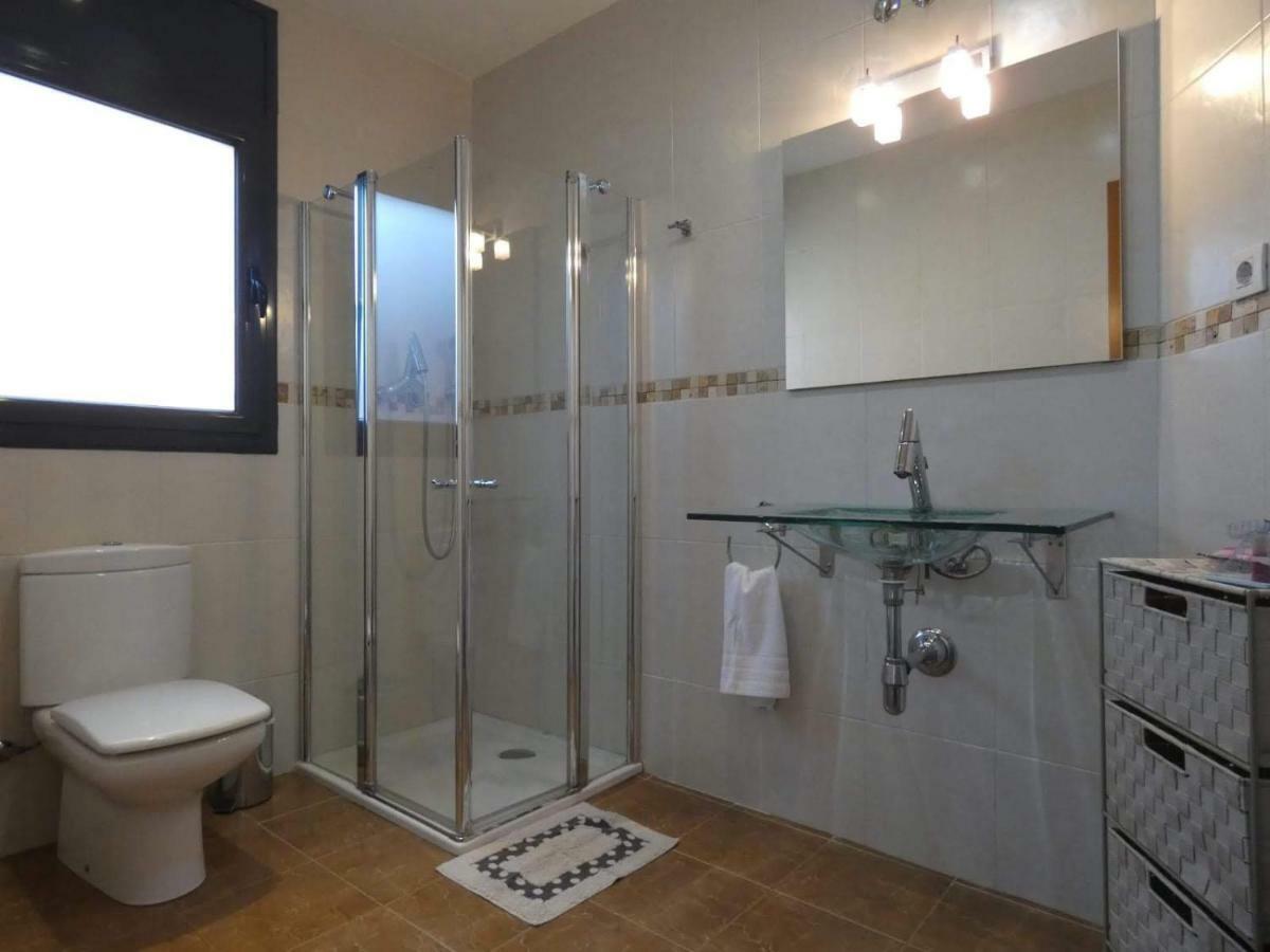 Washingtonia Villa Near Sitges Каньельес Экстерьер фото